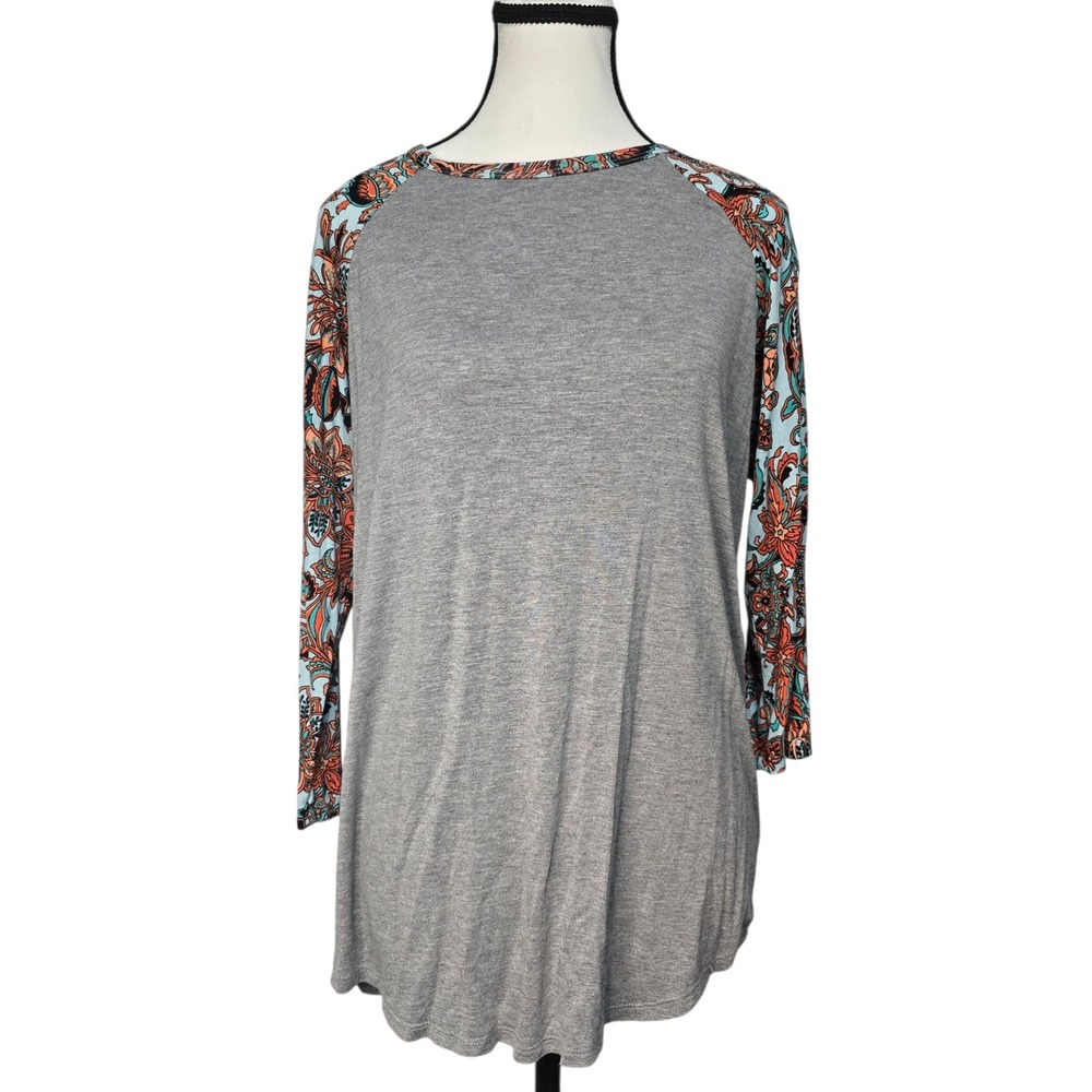 LuLaRoe Gray Floral‎ 3/4 Sleeve Randy Top Women's Medium Casual Comfy